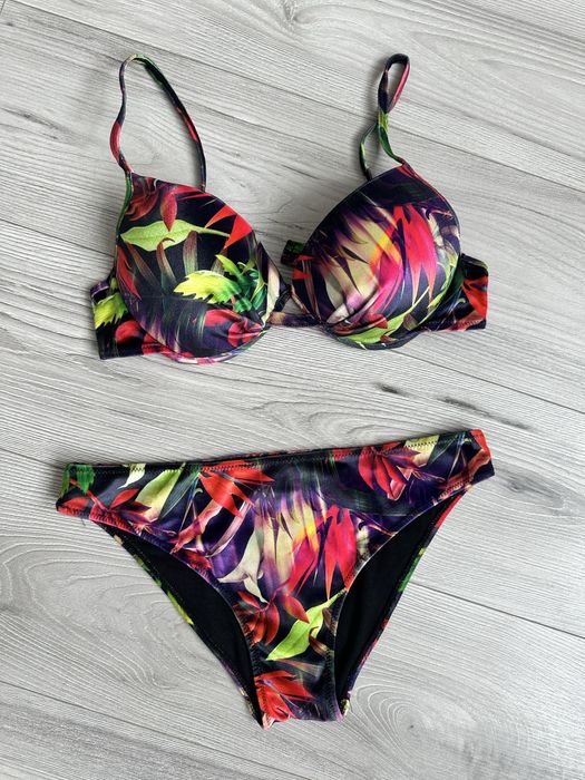 Купальник літній яскравий