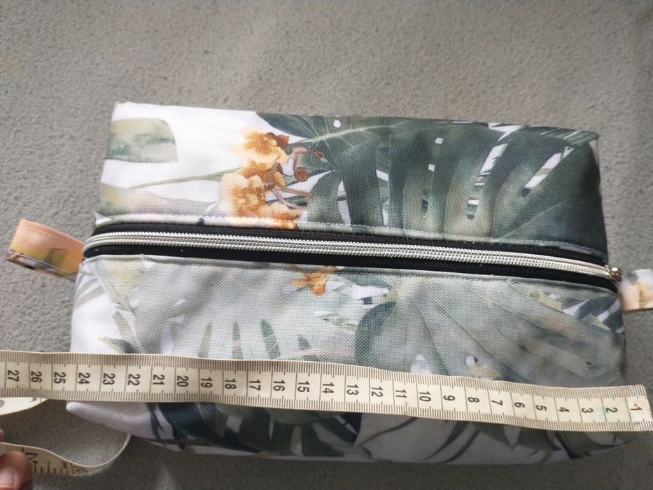Duża kosmetyczka wodoodporna  Handmade. Prezent. Monstera