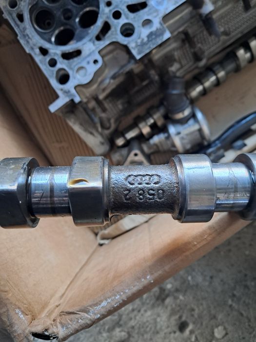 Wałek rozrządu audi a4 b6 1.8t, głowica, łańcuszek