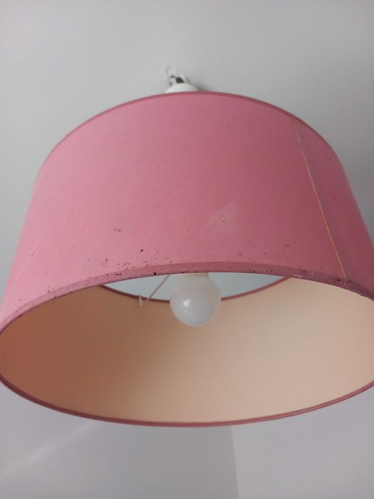 Abajur Rosa - Boas condições