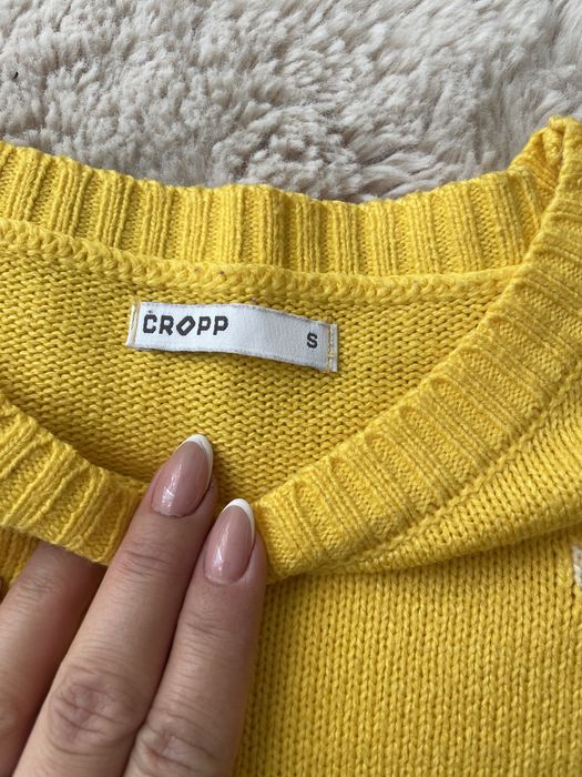 Żółty swesterek Cropp