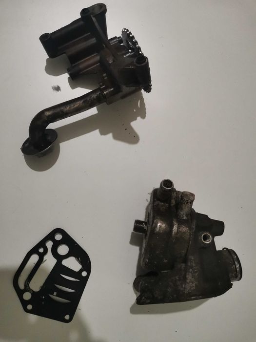 Насос маслянный подогреватель фильтра 1.6 Октавия тур Гольф 4 Бора