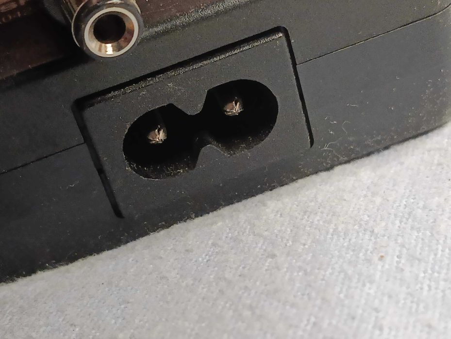 Блок питания живлення 15V 3A (6.5×3.0mm)