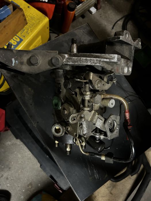 Bomba injetora Renault Kangoo 1.9d