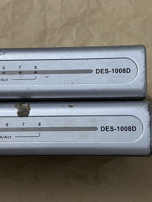 Коммутатор D-Link DES-1008D