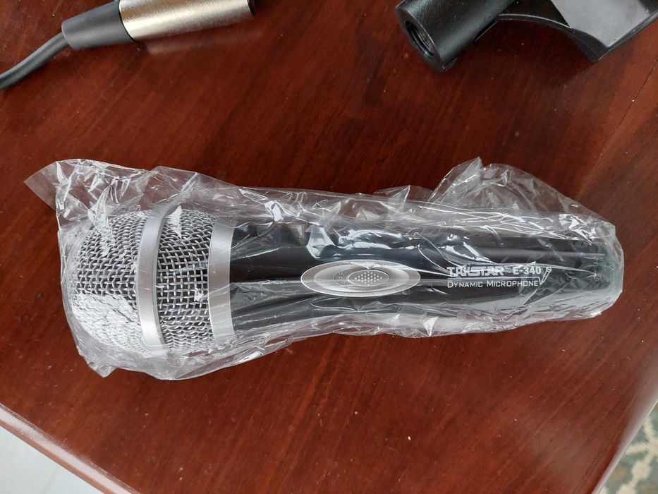 Karaoke Microphone or Audio Systems64551331824770124