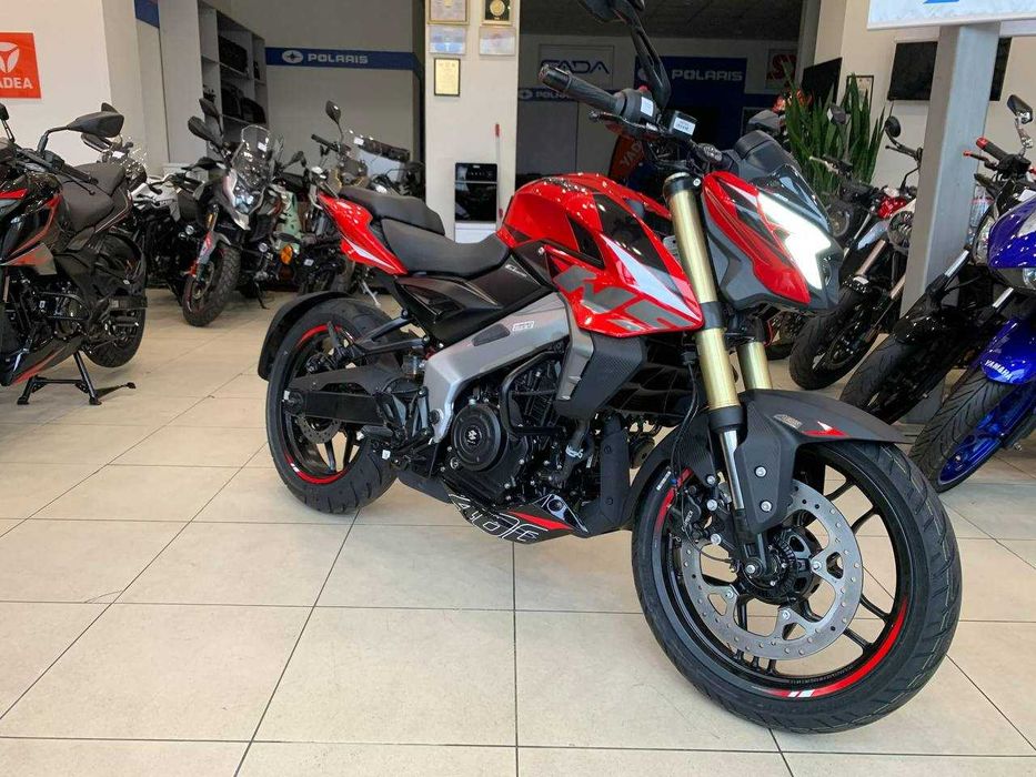 Мотоцикл Bajaj Pulsar NS 400
