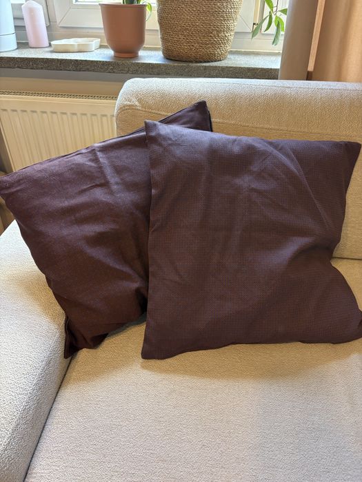 Poszewki na poduszki Ikea bordowo garnatowe 50x50