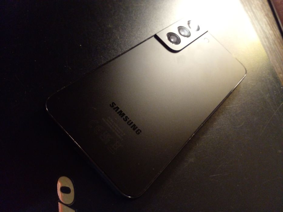 Samsung Galaxy S22 (модель SM-S901B/DS, Dual SIM + eSIM