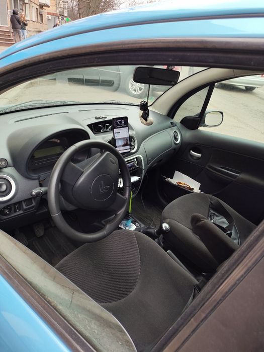 Автомобіль Сітроєн С3