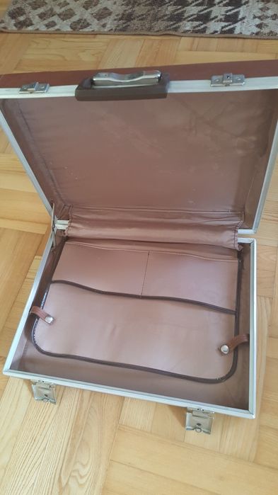 walizka dyplomatka brąz