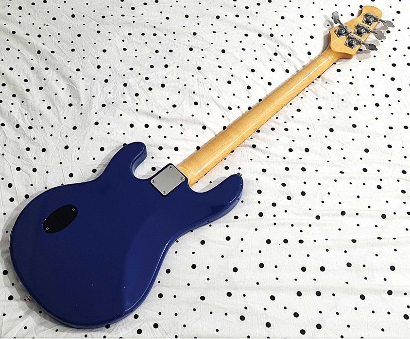 Mayones Flame CS4 gitara basowa Music Man StingRay Sterling OLP bas