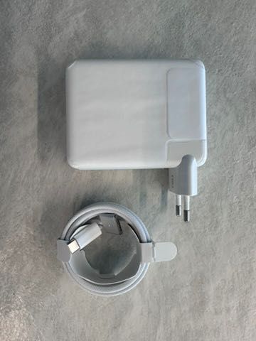 Apple Macbook Pro - M1 Pro - 16GB - 512GB - 16 polegadas476972119942778882