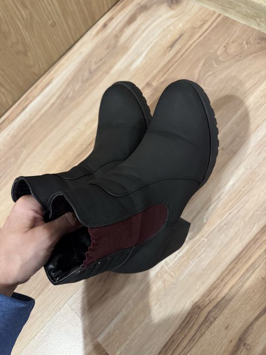 39 buty zimowe na obcasie czarne eleganckie piekne cieple