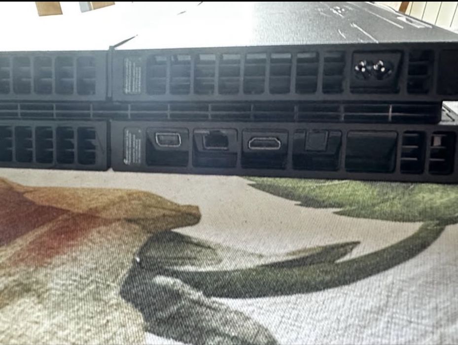 PlayStation 4 1TB desbloqueada