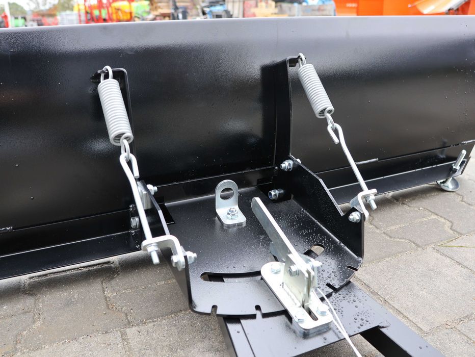 Pług do quada do śniegu