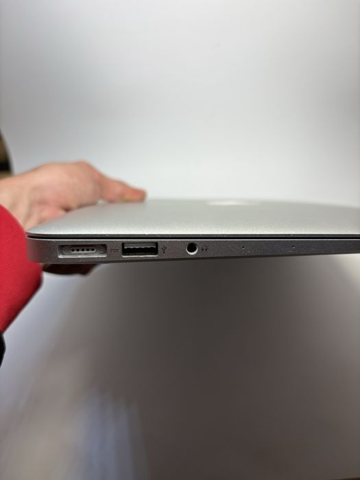 MacBook i7 500gb ssd
