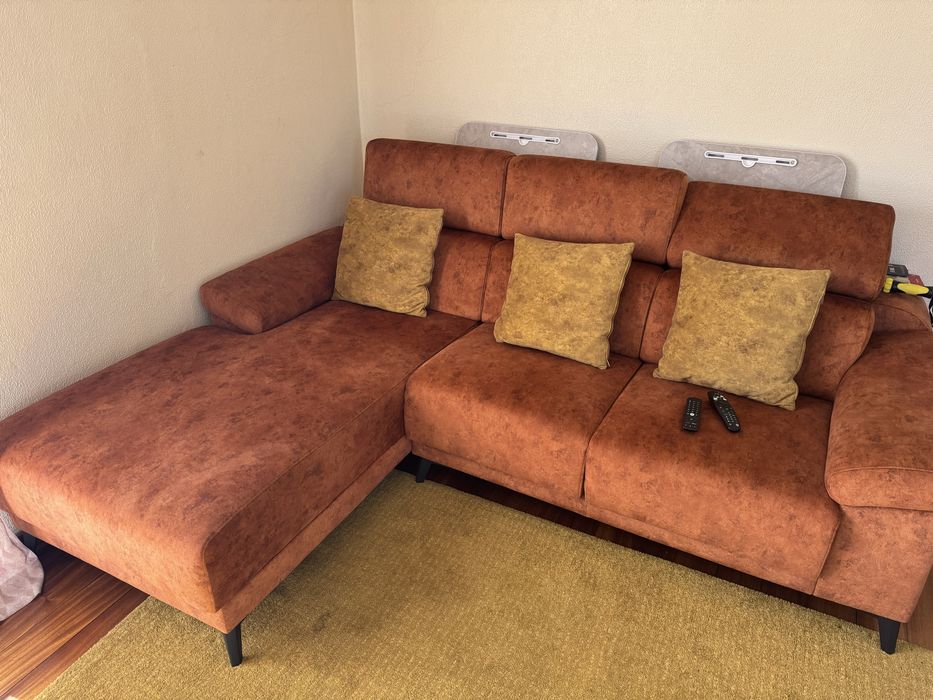 Sofa com chaise Longue