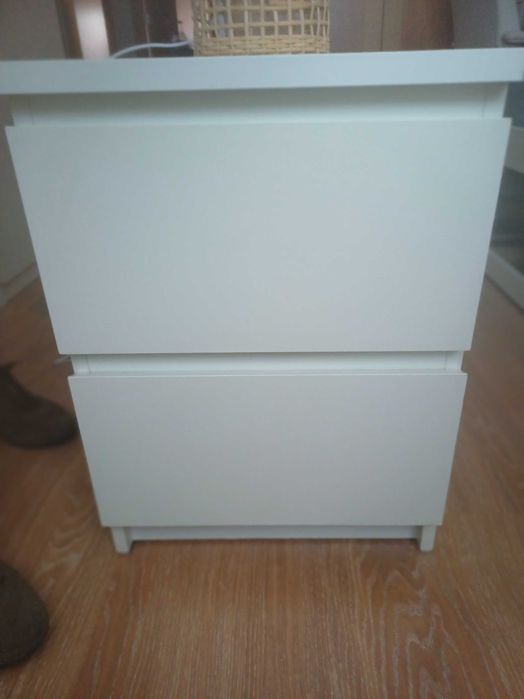 Mesa de cabeceira IKEA