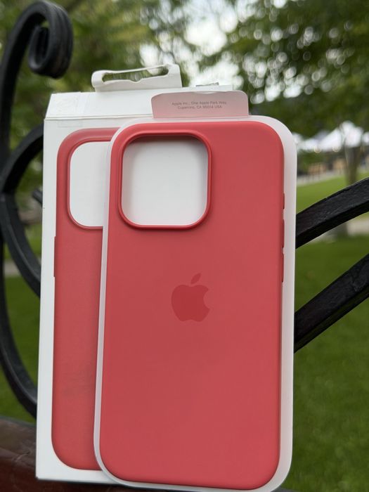 Чехол iPhone 15 Pro