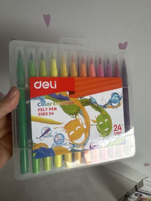 Deli Фломастери нові