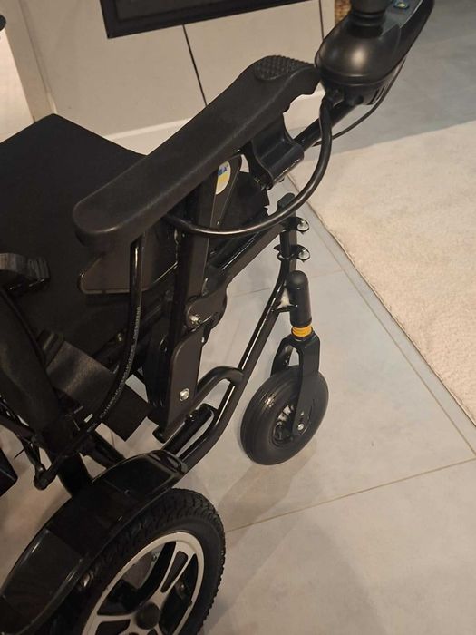 Sprzedam wózek inwalidzki vitea care Nowy