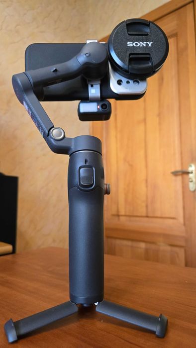 Монопод-стабілізатор DJI Osmo Mobile 7P. Майже новий