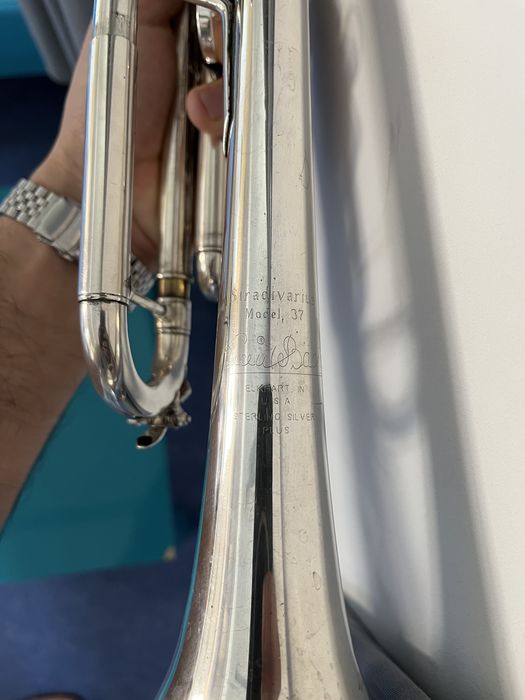 Trompete Bach Stradivarius 35 LR25 Silver Plus