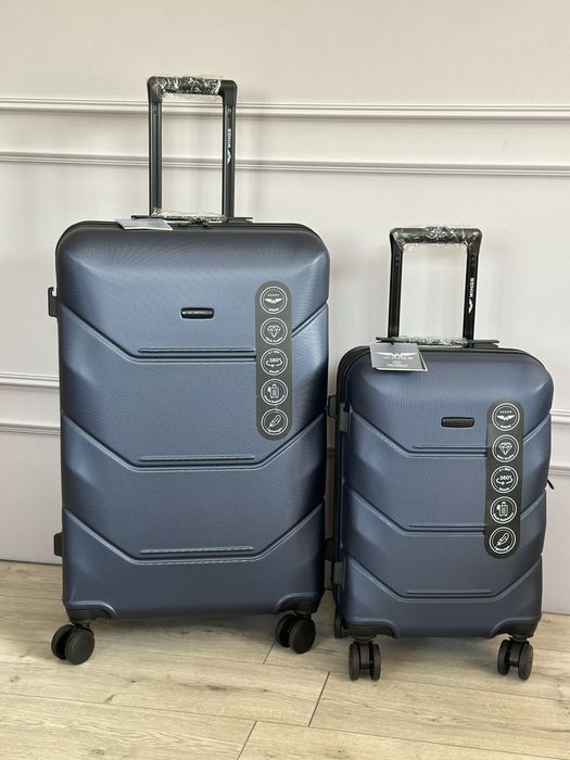 Чемодан чемоданы валіза кейс Wings 149 Польша