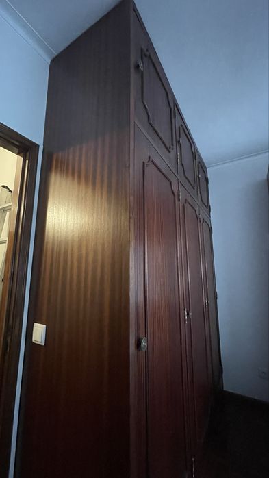 Roupeiro-Guarda-fatos