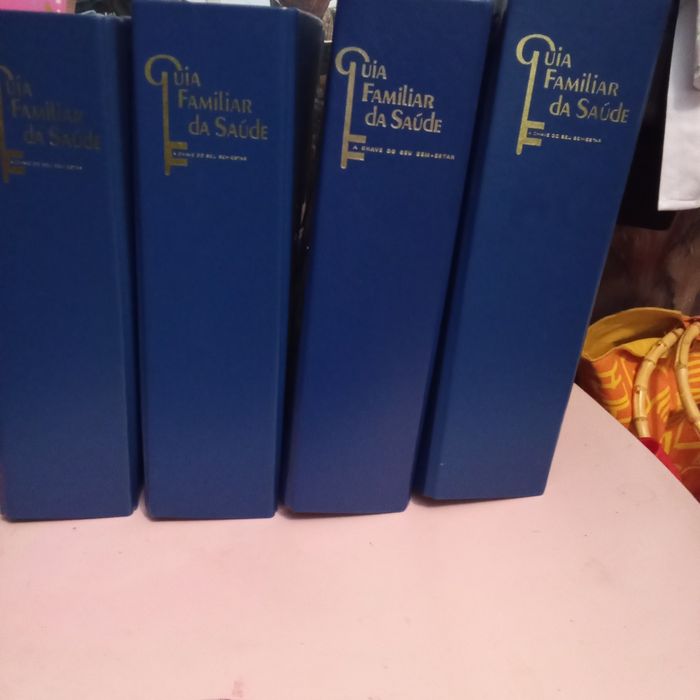 ENCLOPEDIA Completa Vida Familiar 4 volumes