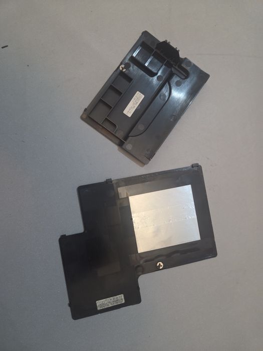 Sprzedam 2 zaślepki do Ram HDD do laptopa Toshiba satellite pro a100