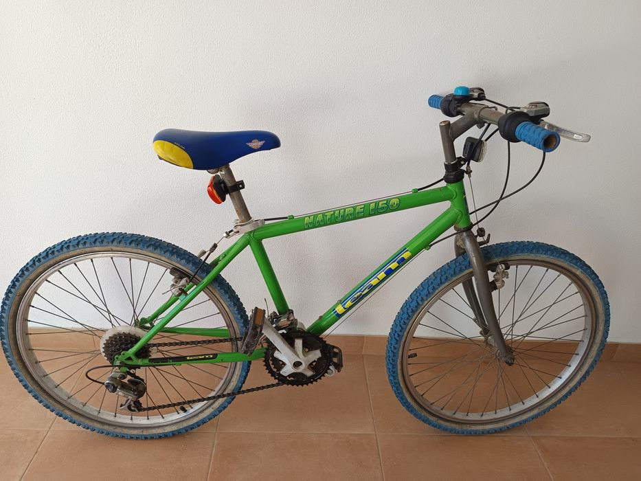 Bicicleta roda 24 com 18 velocidades