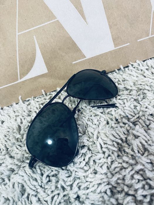 Czarne okulary pilotki przeciwsloneczne meskie damskie basic retro