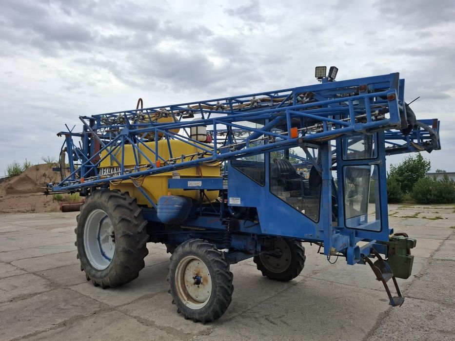 Opryskiwacz samojezdny delvano 24/27 m 2500 l