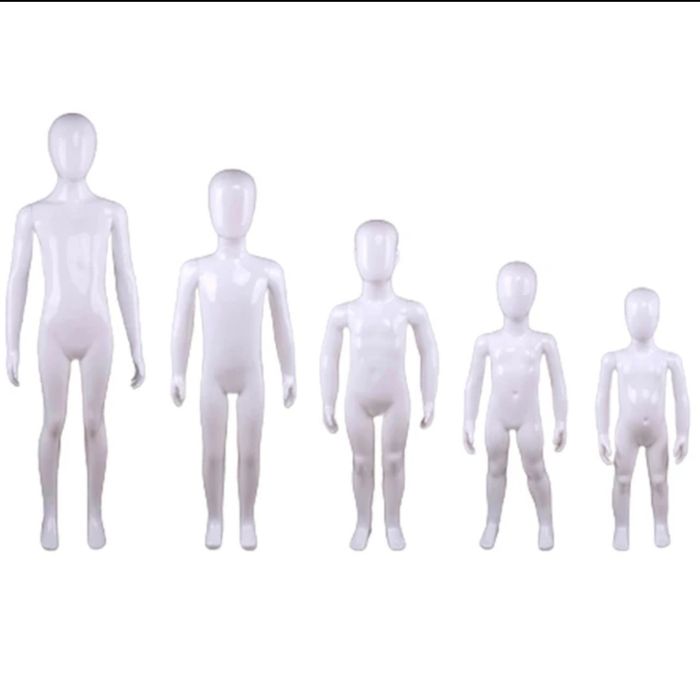 Manequins, bustos e expositores