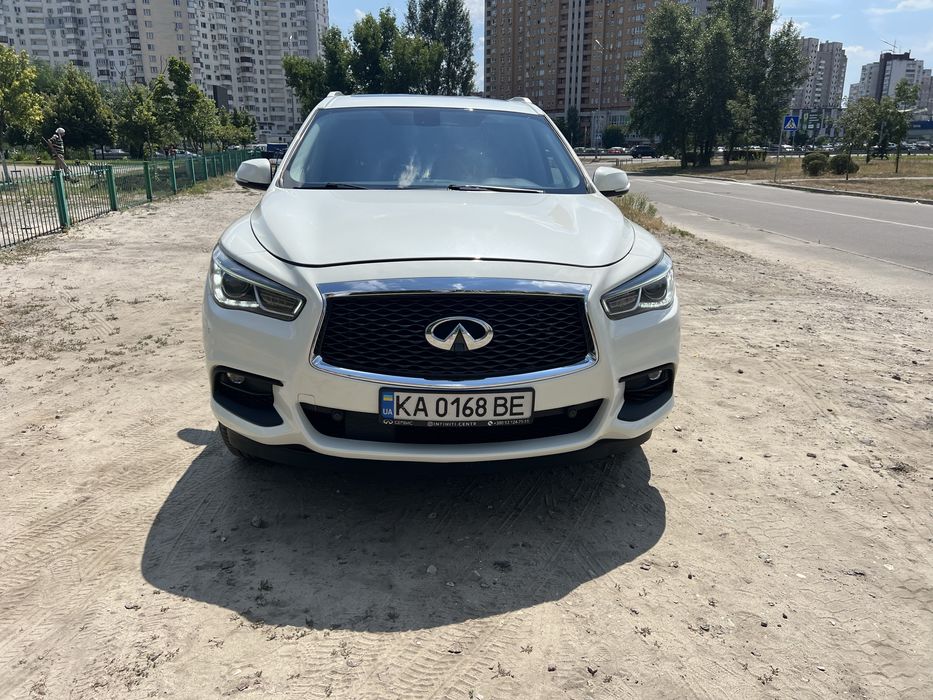 Infiniti Qx60 2017 3,5л 7 мест полный привод