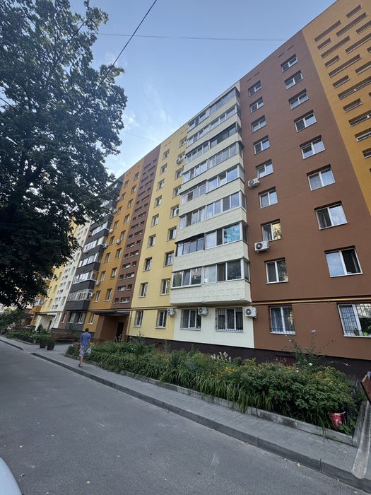 Продаж 2к вул. Калинова - ремонт.