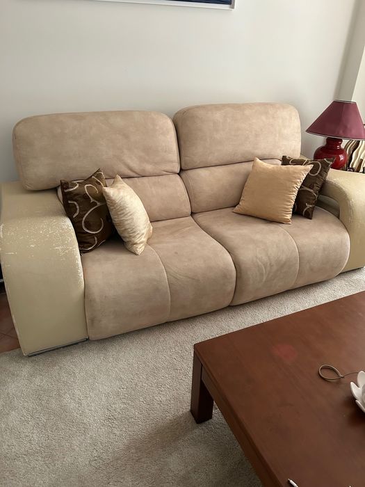 Conjunto de Sofás c/ puffs