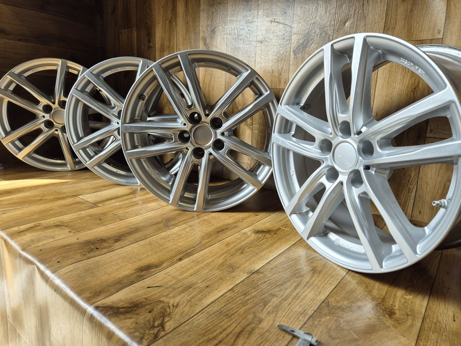 SUPERIOR 17 cali 5x112 et30 7,5j ot:66,6  stan idealny