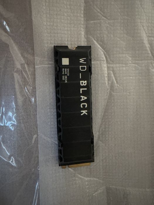 WD Black SN850 1 TB SSD NVMe M.2 PCIe 4.0 com Dissipador Térmico PS5
