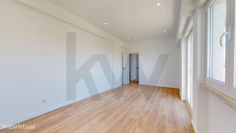 T3 Remodelado | 106 m2 | Último Piso | 3 Varandas | Vista Rio e Mar |