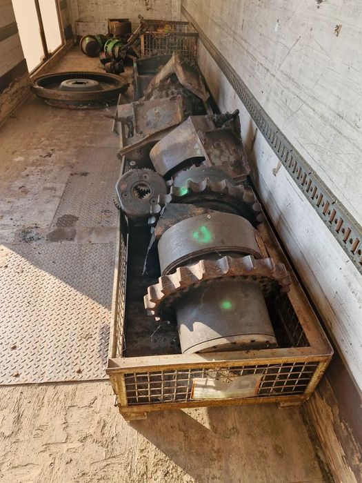 Zwolnica Koparka Reduktor Napęd Mechanizm różnicowy