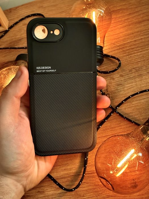 Чехол для iphone 16e