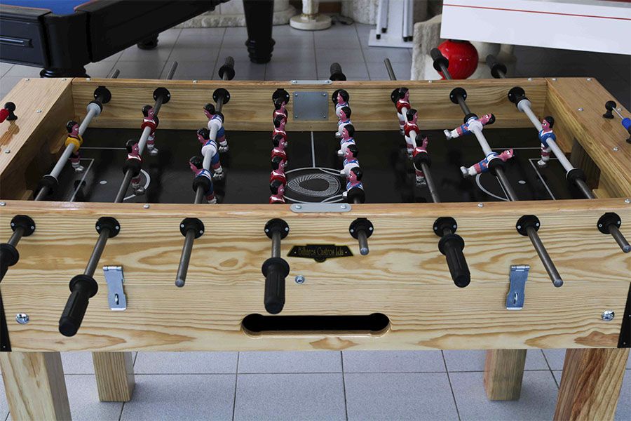 Mesa de matrecos TRADICIONAL - Bilhar - Matraquilhos