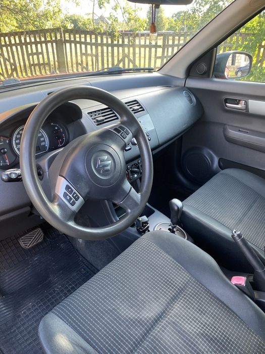Продам хороше надійне авто.