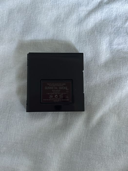 Laura Mercier Tightline Cake Eye Liner