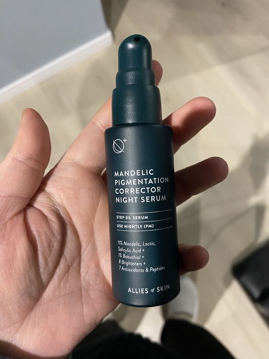 Allies of skin, DCL, Holly frog