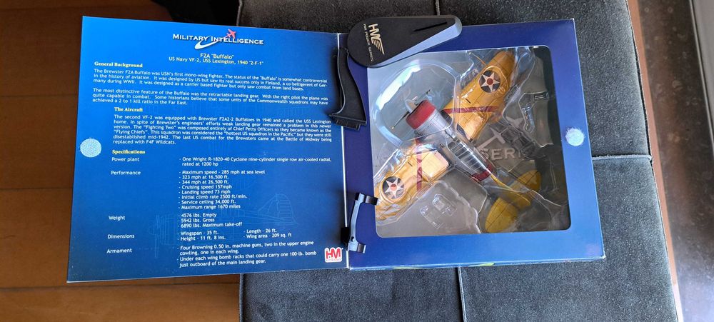 Avião da Hobby Master F2A Buffalo à escala 1:48