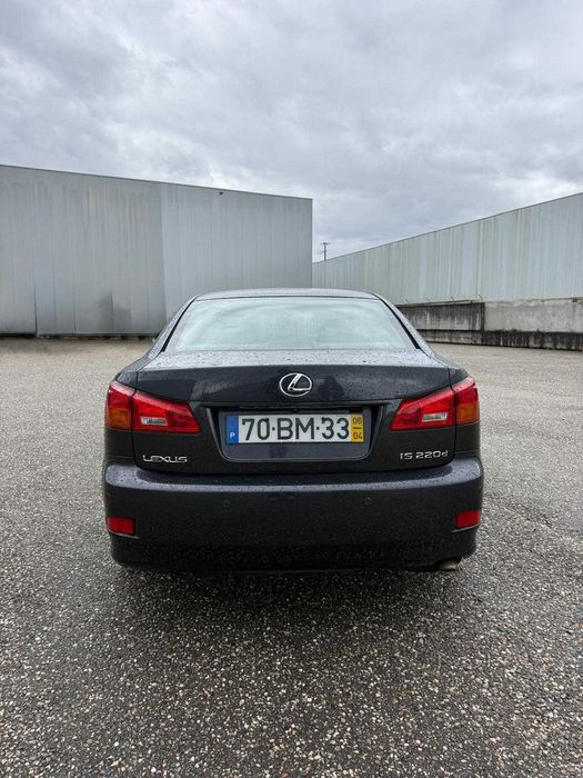 Lexus XE2 IS220D